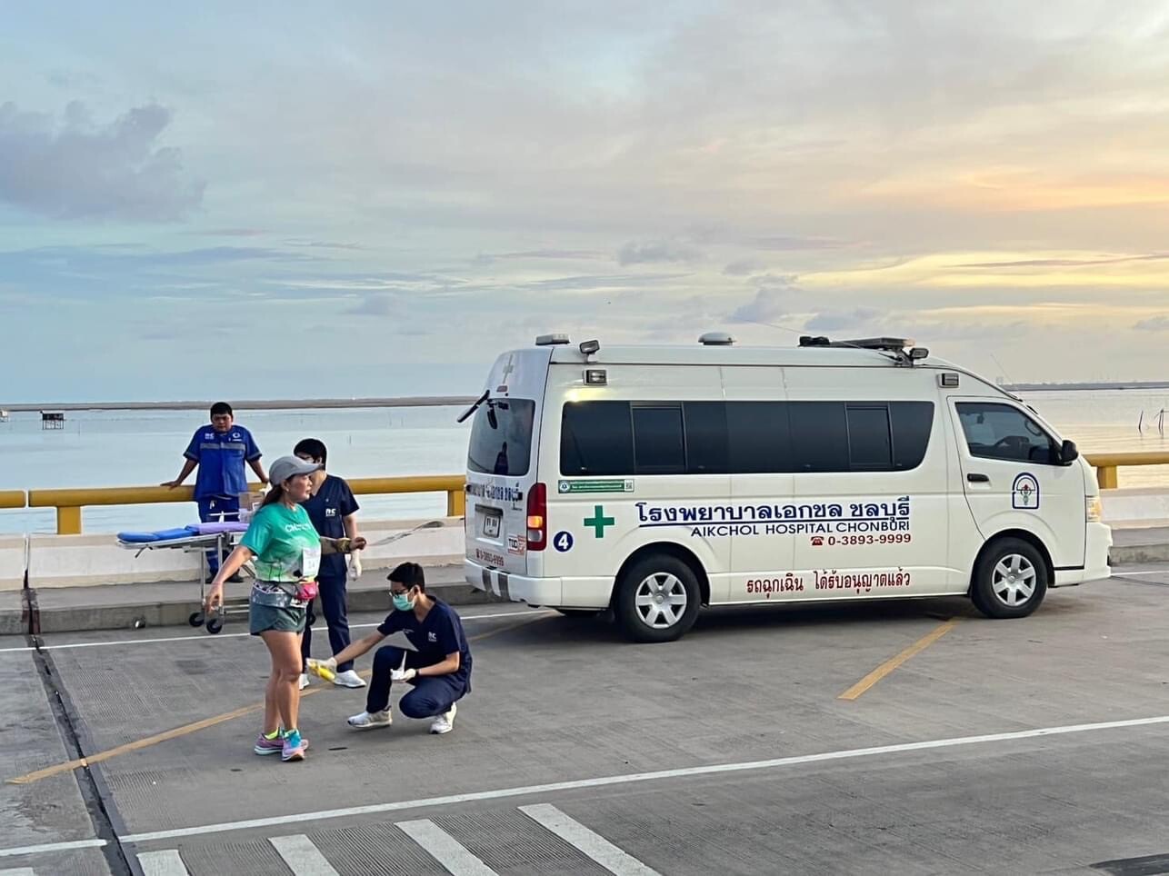 โรงพยาบาลเอกชลได้ร่วมสนับสนุน การดูแลด้านการแพทย์ และ จุดปฐมพยาบาล ให้กับนักวิ่งกิจกรรมเดิน - วิ่ง CN Angel Run Minimarathon 2023 ครั้งที่ 1