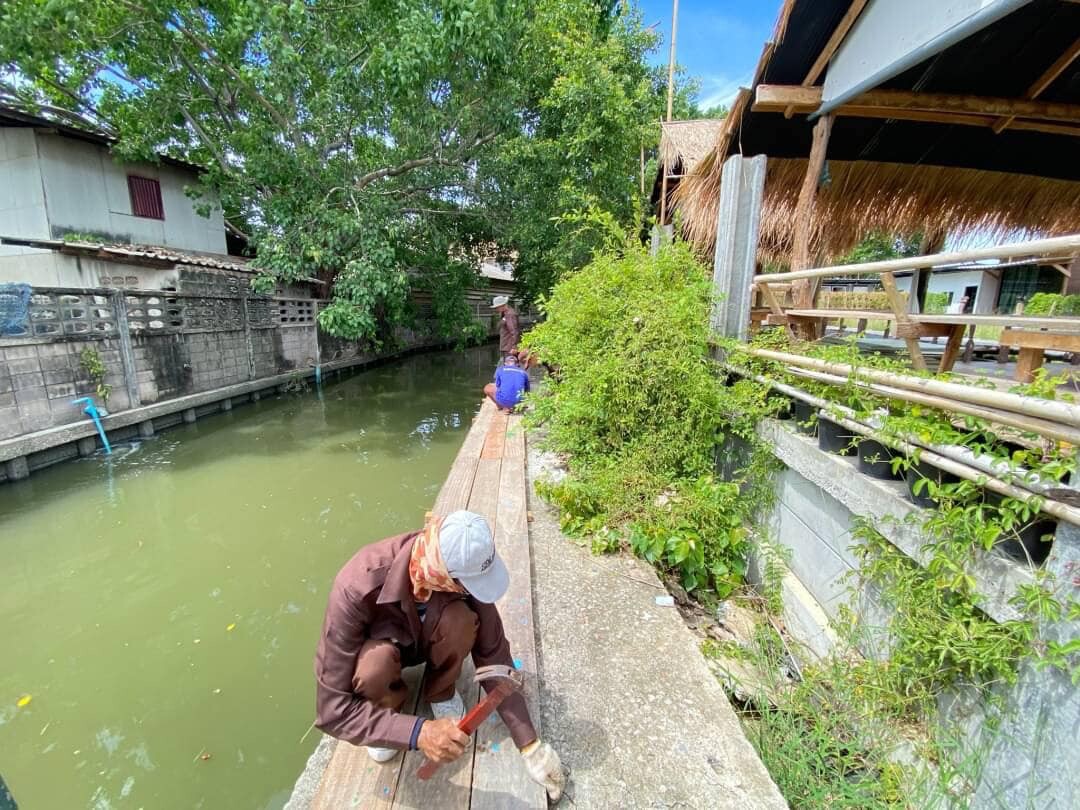 เขตทุ่งครุซ่อมสะพานทางเดิน ค.ส.ล.บริเวณคลองรางใหญ่