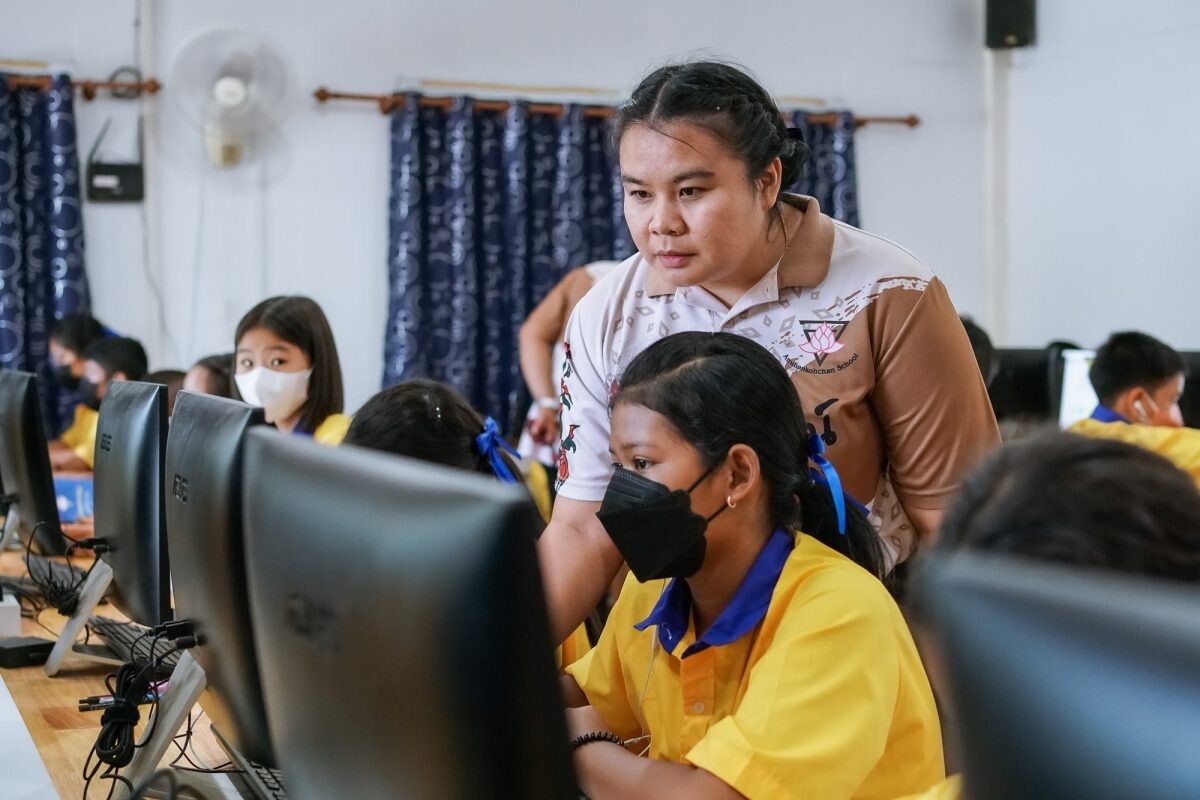 UOB Thailand enhances education access with UOB My Digital Space programme