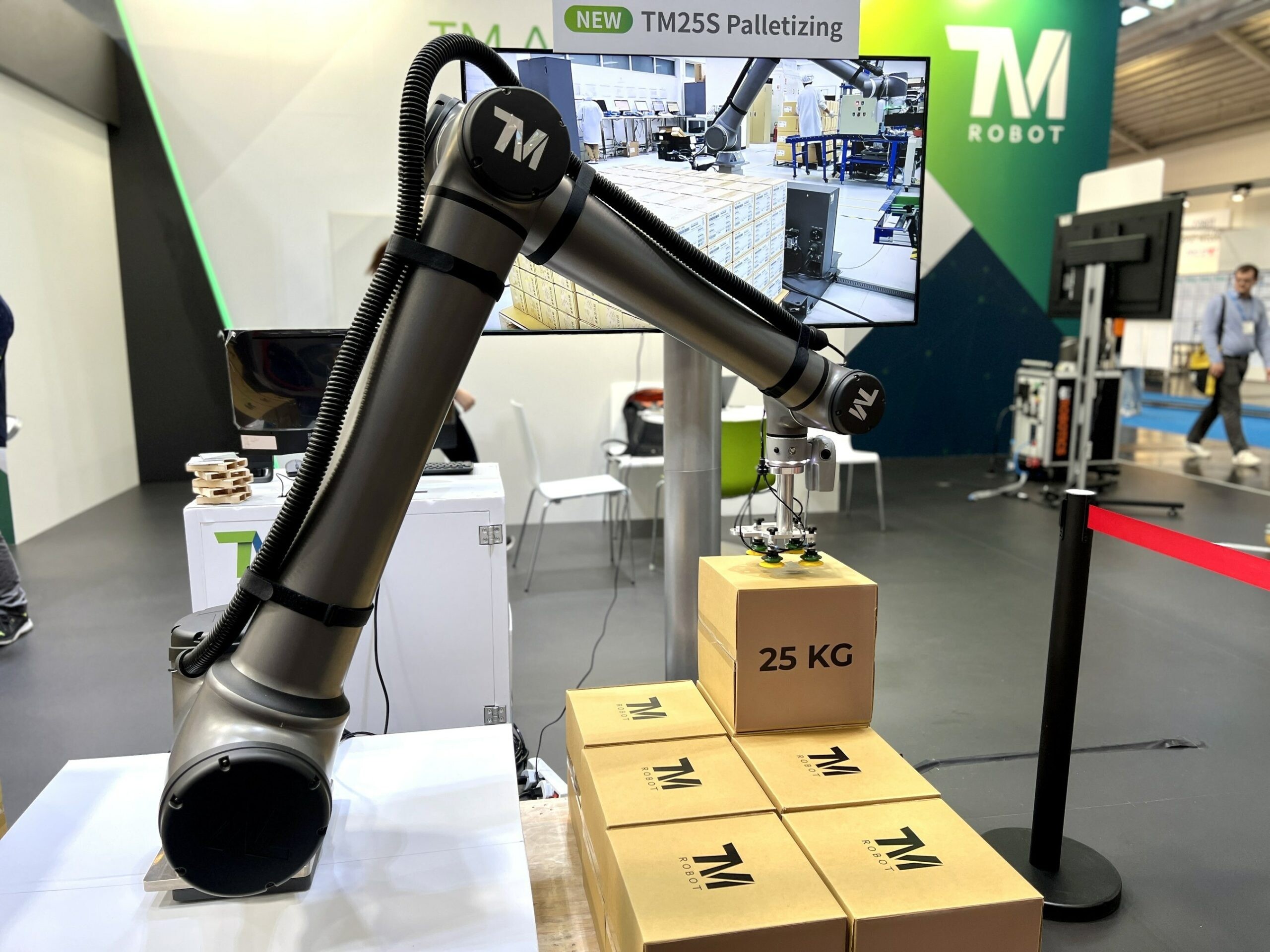 เทคแมน โรบอท ประกาศเปิดตัว TM AI Cobot TM25S ที่งานเมทัลเล็กซ์ ประจำปี 2566