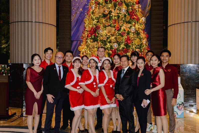 InterContinental Bangkok's Christmas Tree Lighting Ceremony Sets the Stage for Magical Christmas Gatherings