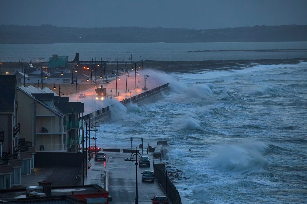 Climate Change Risks Exposed: International SOS Data Highlights Urgent Need for Preparedness, Sharing Key Advice for Businesses