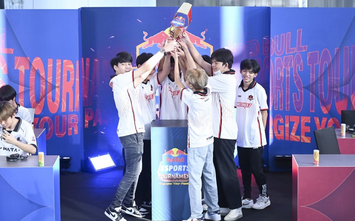 เรดบูล เอเนอร์จี้โซดา ปลุกพลังนิวเจนไปให้สุดทุกแพสชั่น จัด Esports ทัวร์นาเมนต์ RoV พร้อมหนุนจัดเทศกาลกีฬากรุงเทพ และ Bangkok Esports 2024