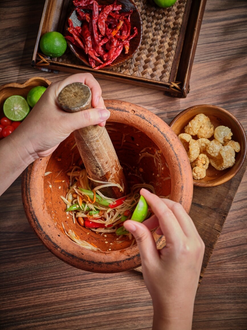 GRAND HYATT ERAWAN BANGKOK UNVEILS A THAI CULINARY JOURNEY AT YOU&amp;MEE