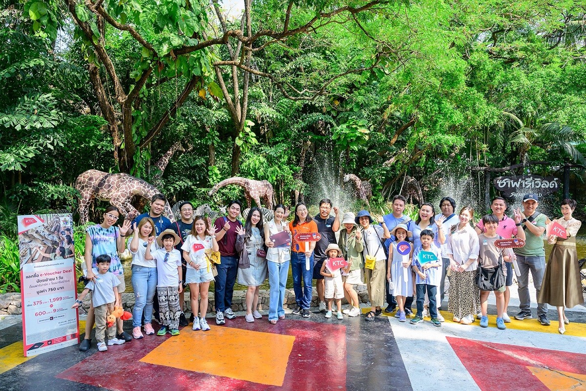 KTC Joins Forces with Safari World for "KTC Fun &amp; Friend Family Day" Inviting Travel Influencers and Family to Experience "Unlimited Experiences with Fewer Points".