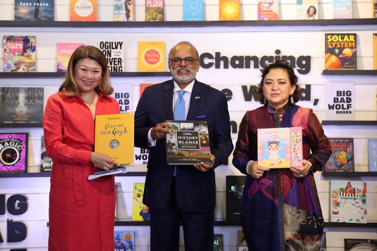 Big Bad Wolf Books Unveils Bangkok's Largest English Book Festival Discover Over 2 Million Books from Around the World with Up to 95% Off Now Through June 4 at The Market Bangkok, Ratchaprasong