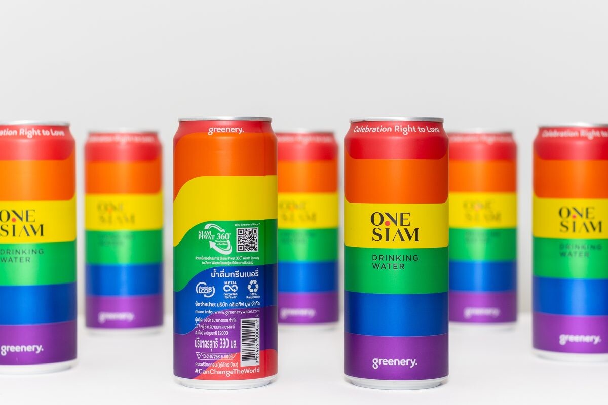 สยามพิวรรธน์ ร่วมฉลอง Pride Month เปิดตัวน้ำดื่ม ONESIAM Pride Edition ดีไซน์ใหม่ "The Celebration: Right To Love" เฉลิมฉลองความรักทุกรูปแบบ