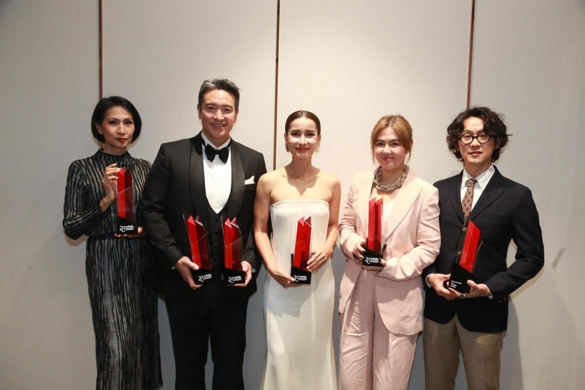 สมศักดิ์ศรี! ปีทองช่อง 3 คว้า 10 รางวัล "คมชัดลึกอวอร์ด ครั้งที่ 20"