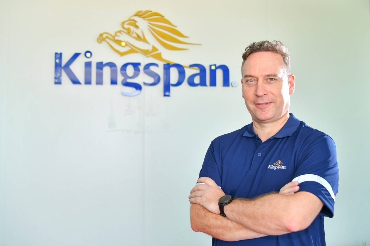 Kingspan ตอกย้ำธุรกิจผู้นำผลิตแผ่นฉนวนฯ ระดับโลก ก้าวขยายโรงงานในไทย มุ่งเน้นสิ่งแวดล้อมที่ดี สู่ตลาดภูมิภาคอาเซียน