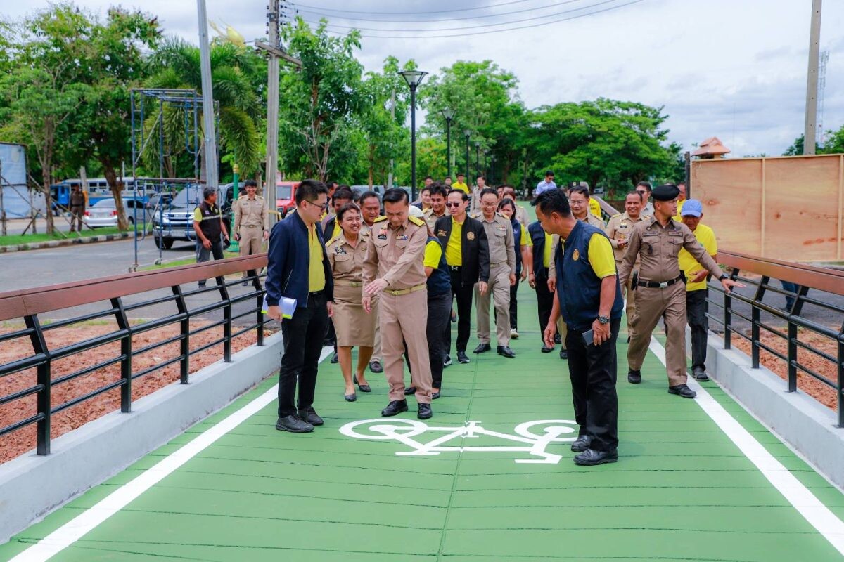 มท.2 ตรวจติดตามโครงการพัฒนาเมืองบุรีรัมย์ มุ่งพัฒนาโครงสร้างพื้นฐาน สาธารณูปโภค สถานที่ท่องเที่ยว ยกระดับคุณภาพชีวิตประชาชน