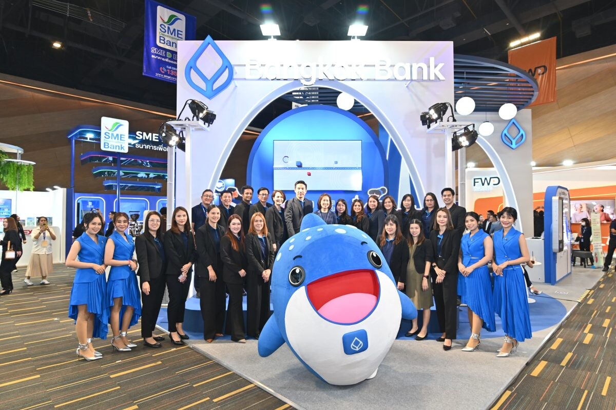 Bangkok Bank joins the 14th Money Expo Hatyai to offer great products and promotions in line with digital trends and invites customers in Southern Thailand to join in donating blood for the Bank's 80th anniversary