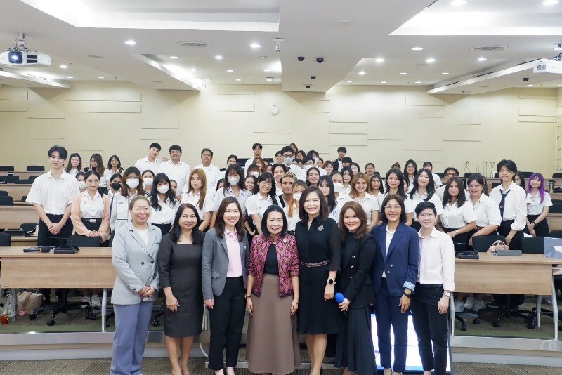 SBS SPU ร่วมกับ กรมเจรจาการค้าระหว่างประเทศ จัดสัมมนา "เจาะลึกโอกาสการค้ายุคดิจิทัล ในตลาดต่างประเทศ" เผยกลยุทธ์ดันส่งออกไทย ท่ามกลาง FTA หลายฉบับ