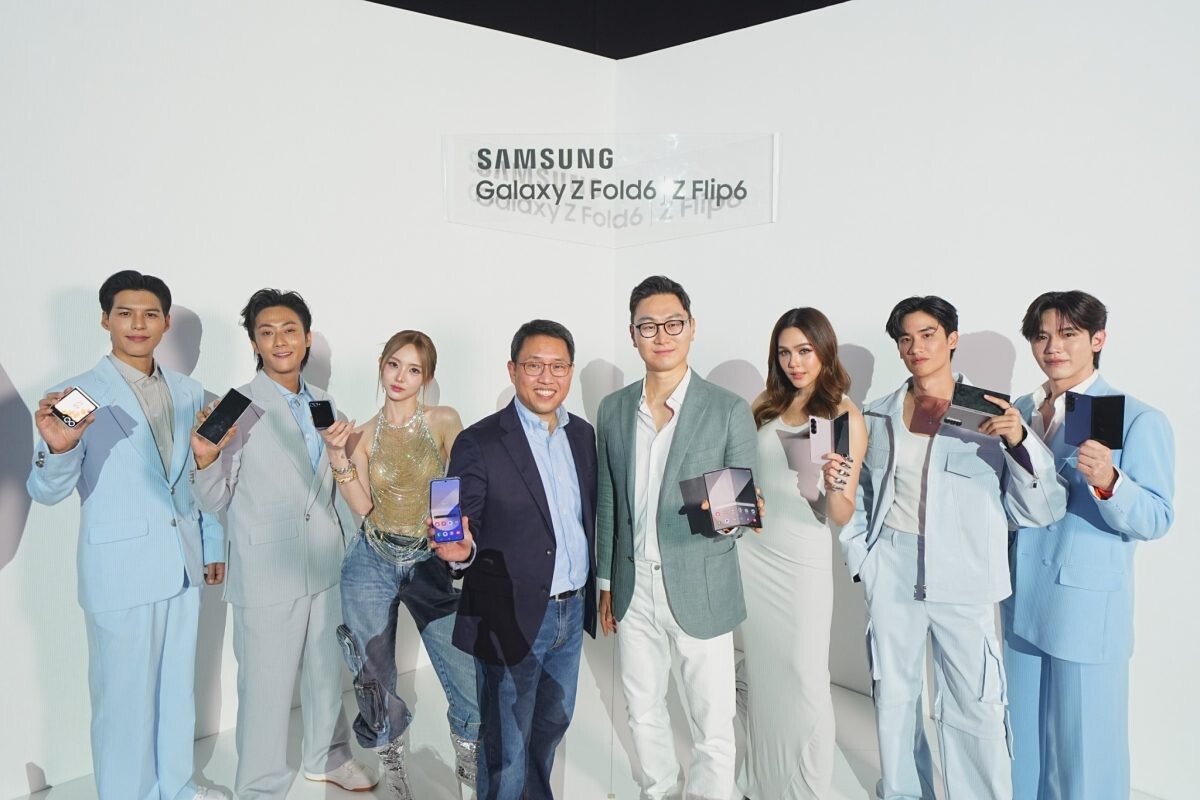 ชมพู่ - อารยา พร้อมด้วย พี่จอง-คัลแลน นำทัพซุปตาร์แถวหน้า ร่วมงานเปิดตัว Galaxy Z Series ใหม่ล่าสุด ภายใต้ธีม "Unfold Your Story"