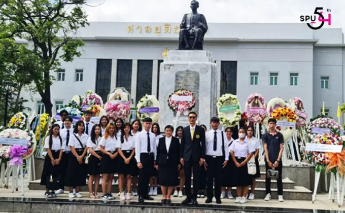 คณะนิติศาสตร์ ม.ศรีปทุม วางพวงมาลาถวายพระบิดากฎหมายไทย