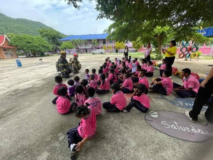 นักดับเพลิงจิตอาสา “ภัสส์สกนธ์ เหล่าแช่ม” เดินหน้าสานต่อความตั้งใจมอบความรู้ป้องกันอัคคีภัยให้กับเยาวชน อย่างต่อเนื่อง