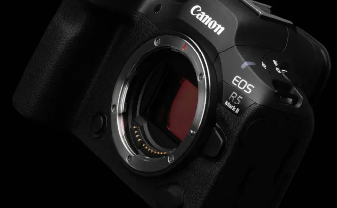 BIG CAMERA พาส่อง 9 กล้องสุดร้อนแรงเปิดตัวใหม่ในปี