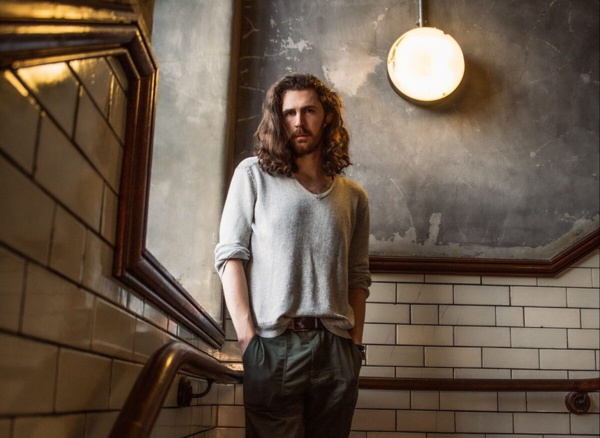 "Hozier" ส่งอีกหนึ่ง EP ทรงพลัง "Unaired" ต่อยอดความสำเร็จของ "Too Sweet" ที่สร้างปรากฏการณ์ทั่วโลก!