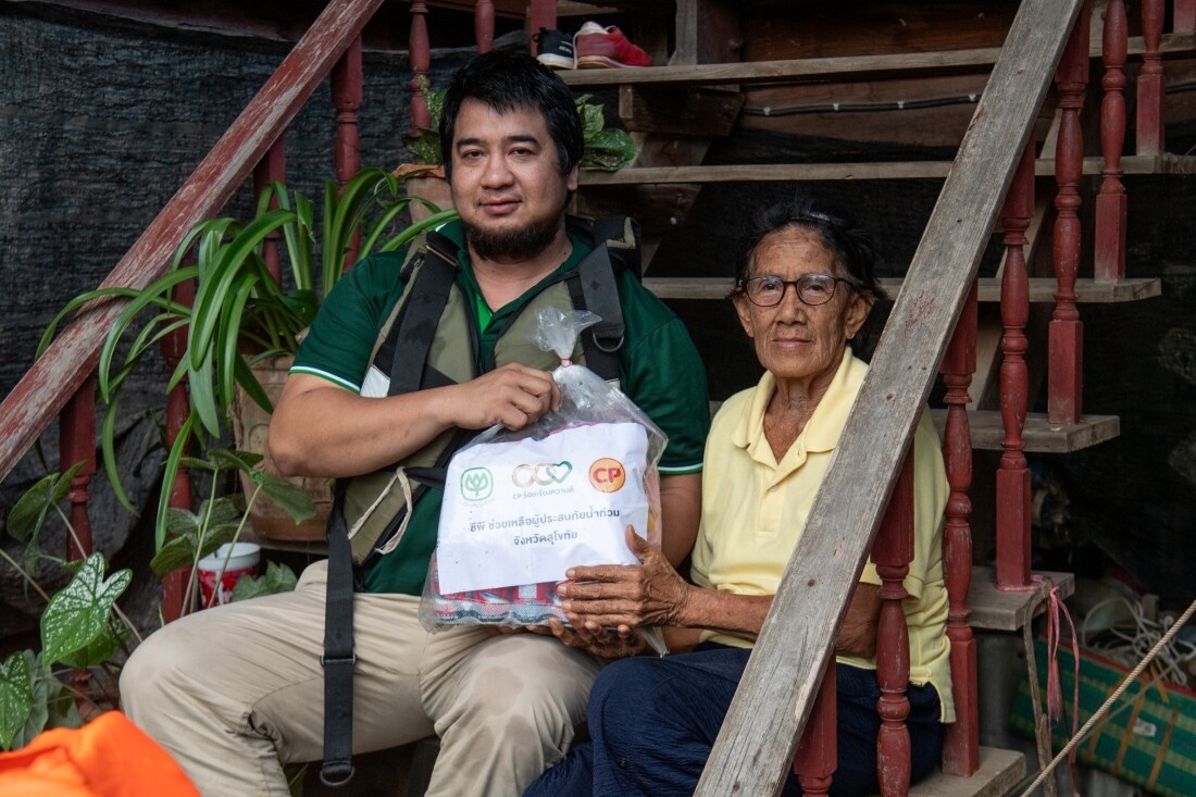 A Tide of Compassion: CPF and CP Group Rally to Aid Flood Affected People in Sukhothai