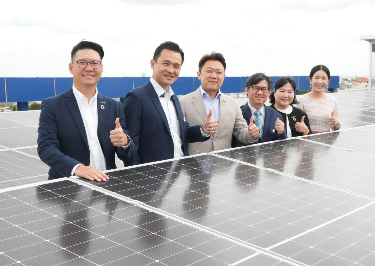 กลุ่ม ร.พ.วิชัยเวช จับมือ CHOW พัฒนา Solar Rooftop ร่วมสังคมโรงพยาบาลคาร์บอนต่ำคืนสิ่งดีๆ สู่สังคม