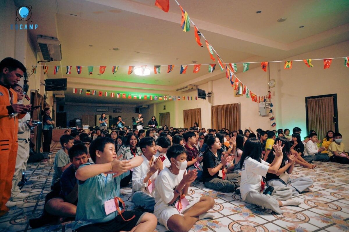 'อีคิวกรุ๊ป' สร้างแรงบันดาลใจทางด้านภาษา จัดค่าย "English Camp 2024" พัฒนาทักษะภาษาอังกฤษ ณ โรงเรียนเบญจมราชรังสฤษฎิ์ 2