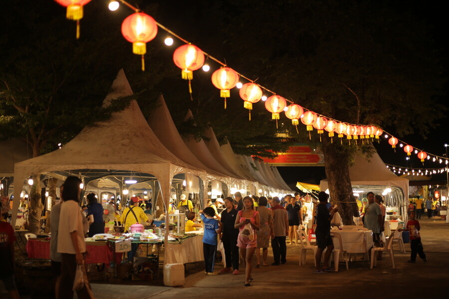 กระบี่จัดใหญ่! ชวนเที่ยวงาน "มนต์เสน่ห์หลาดใน เหนือคลอง ยลวิถีเมืองเก่ากระบี่" ณ ศาลเจ้าเฉ้งจุ้ยจ้อซู้ก๋ง 11-15 ก.ย. นี้