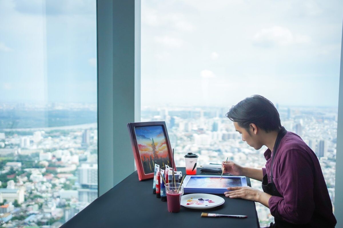 When the Sky Turns into a Painting at King Power Mahanakhon