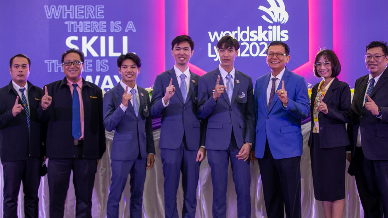 ไทยพีบีเอส รับโล่เกียรติคุณ ผู้สนับสนุนการแข่งขัน WorldSkills Lyon 2024