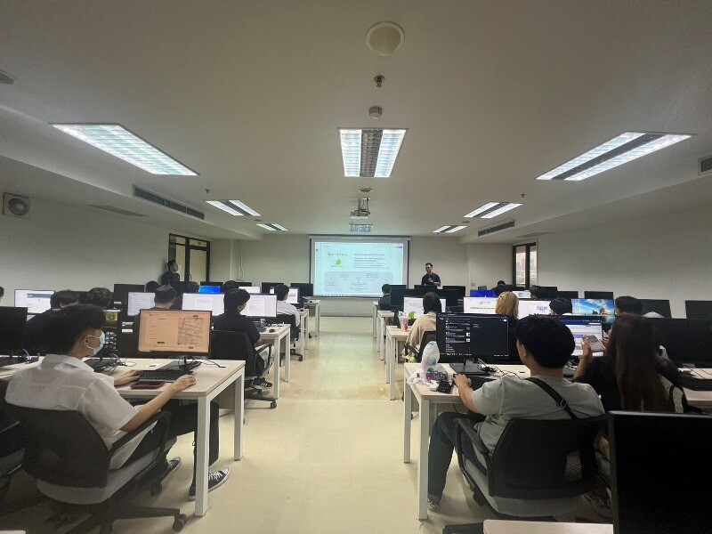 IT SPU เปิดโลก Cloud Computing กับ OpenLandscape! นักศึกษาวิศวกรรมคอมพิวเตอร์ สัมผัสประสบการณ์จริงก่อนเข้าสู่โลกการทำงาน