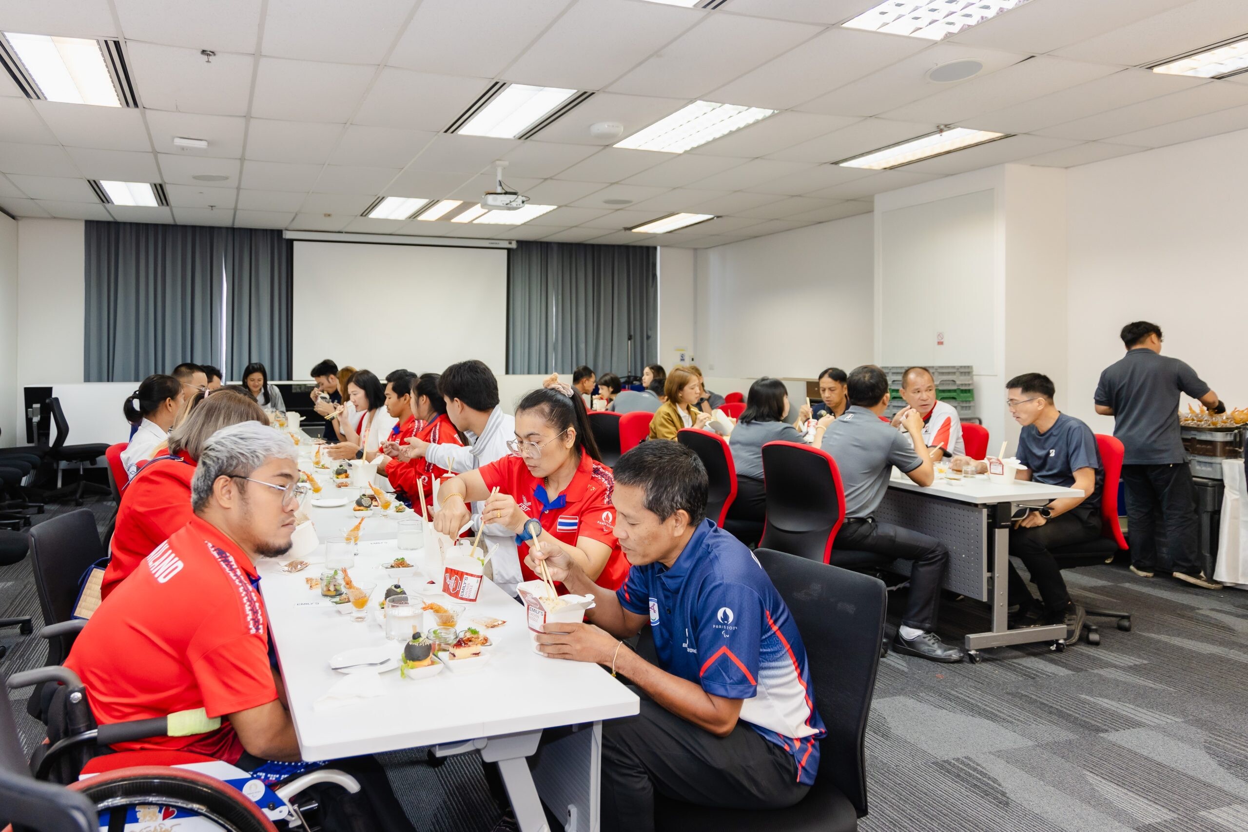 Bridgestone Commends Success of Bridgestone Thailand Para Athletes in Paris 2024 Paralympic Games and Holds Inspirational Panels Discussion for Employees Under "Chase Your Dream" Concept