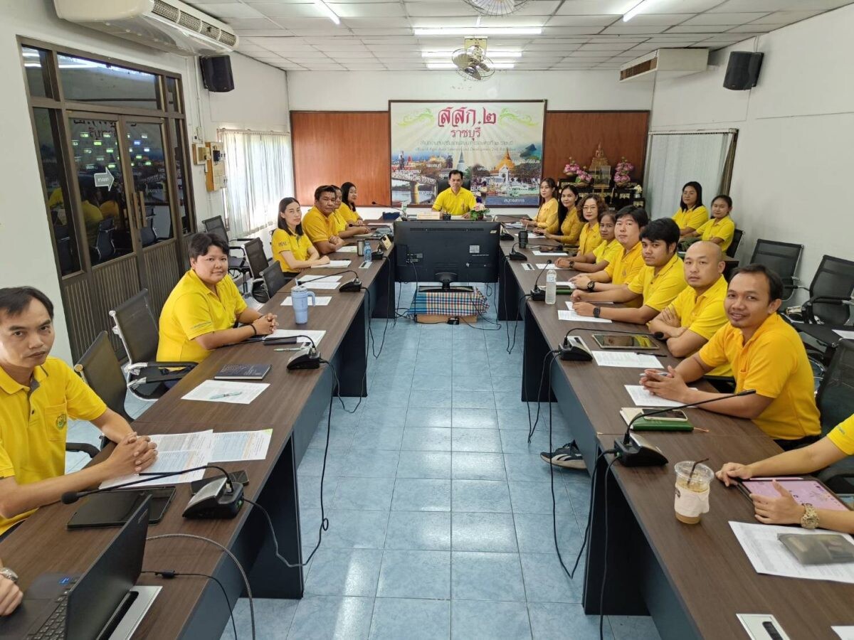 เกษตรเขต 2 ภาคตะวันตก ประชุมขับเคลื่อนงานส่งเสริมการเกษตรประจำเดือนตุลาคม