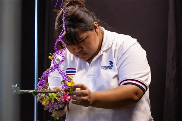 นักศึกษาวิทยาลัยดุสิตธานีโชว์ทักษะบนเวทีระดับโลก WorldSkills Lyon 2024