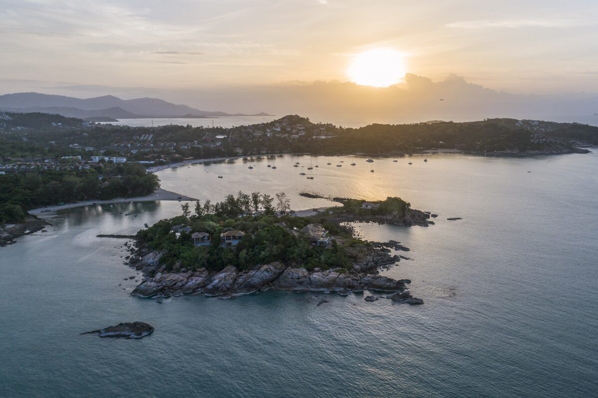 "Romantic Beach Dinner" An Unforgettable Moment with Your Loved One at Cape Fahn Hotel, Koh Samui