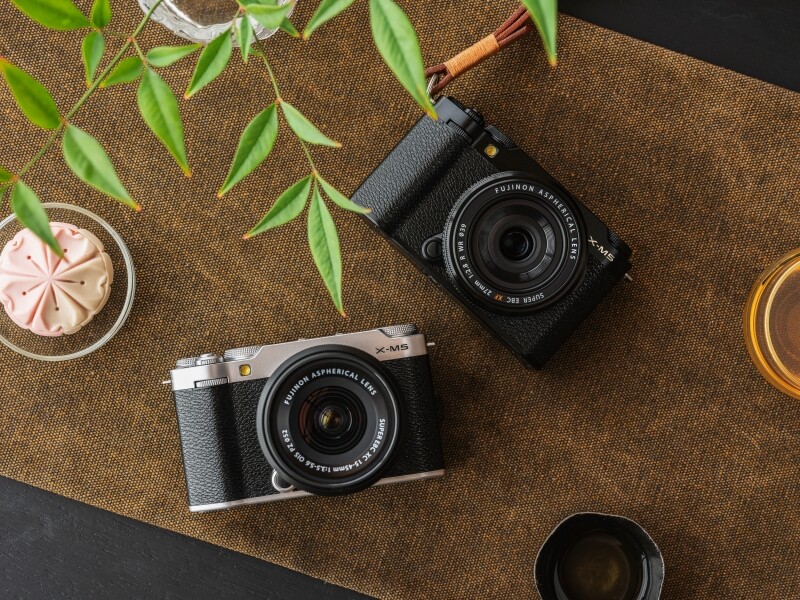 กล้องคู่ใจสายโซเชียล! FUJIFILM X-M5 มาแล้ว กล้องมิเรอร์เลสสุดล้ำจัดเต็มทุกฟีเจอร์ ใช้งานง่าย เอาใจสายคอนเทนต์ถ่ายปังทุกช็อต ตอบโจทย์มือใหม่ที่ต้องการกล้องสวยฟังก์ชันครบจบในตัวเดียว