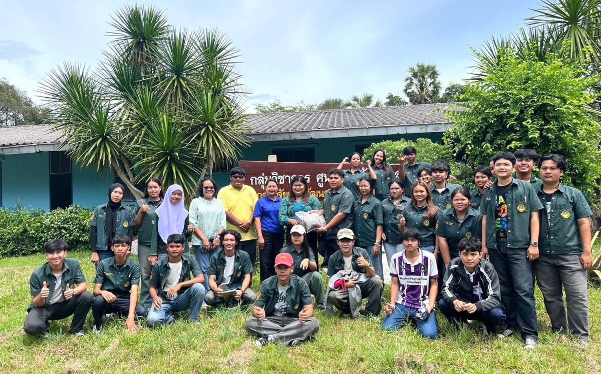 "เกษตร" มรภ.สงขลา นำ นศ. เรียนรู้กระบวนการผลิตและตรวจสอบคุณภาพเมล็ดพันธุ์ข้าว