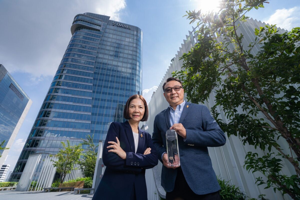 Singha Estate wins Global Business Outlook Award 2024 for S-OASIS Project, solidifying leadership in sustainable office building innovation and enhancing work-life integration experience