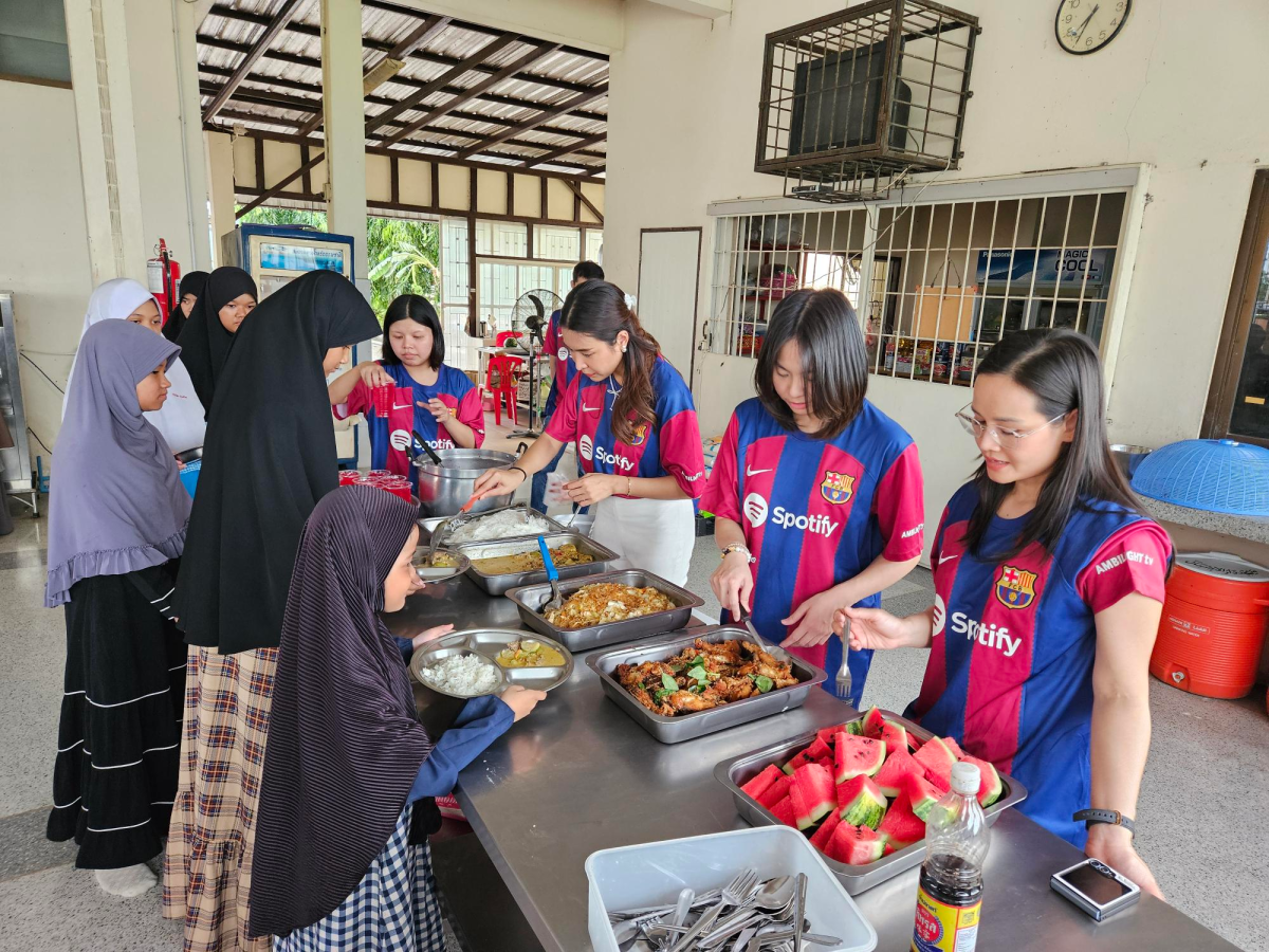 EBC Financial Group Enriches Lives of Orphans Through CSR Initiative at Baan Hathairak in Bangkok, Thailand