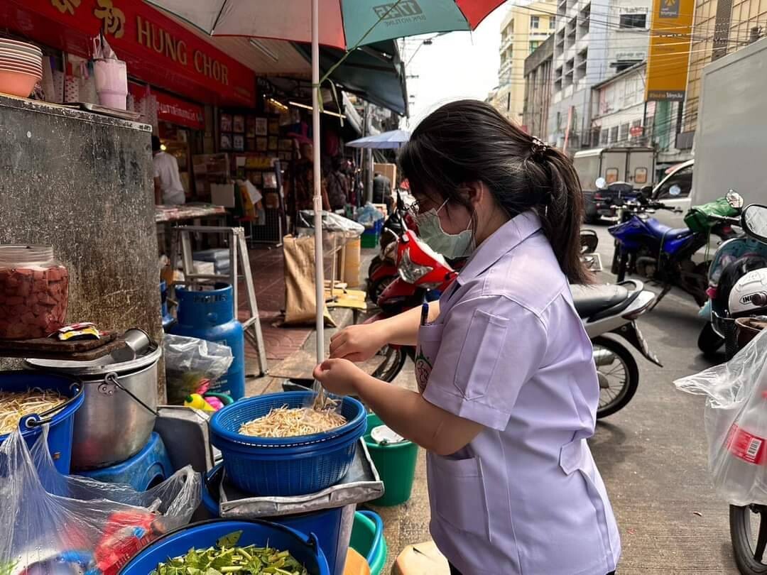 กทม. เตรียมจัดทำแผนพัฒนาสุขาภิบาลริมบาทวิถี ตรวจเฝ้าระวังคุณภาพอาหารทุก 3 เดือน