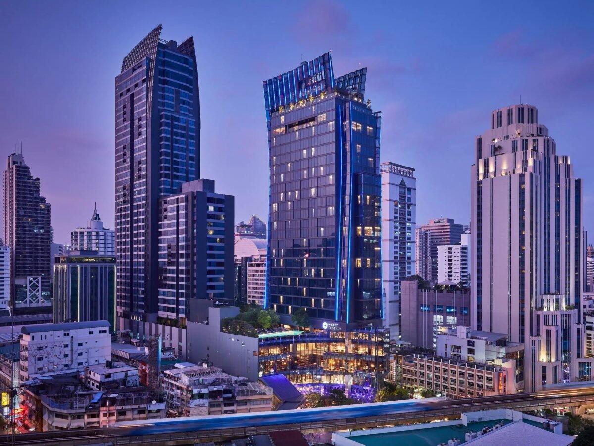 JLL advises on Thailand's largest ever single asset transaction