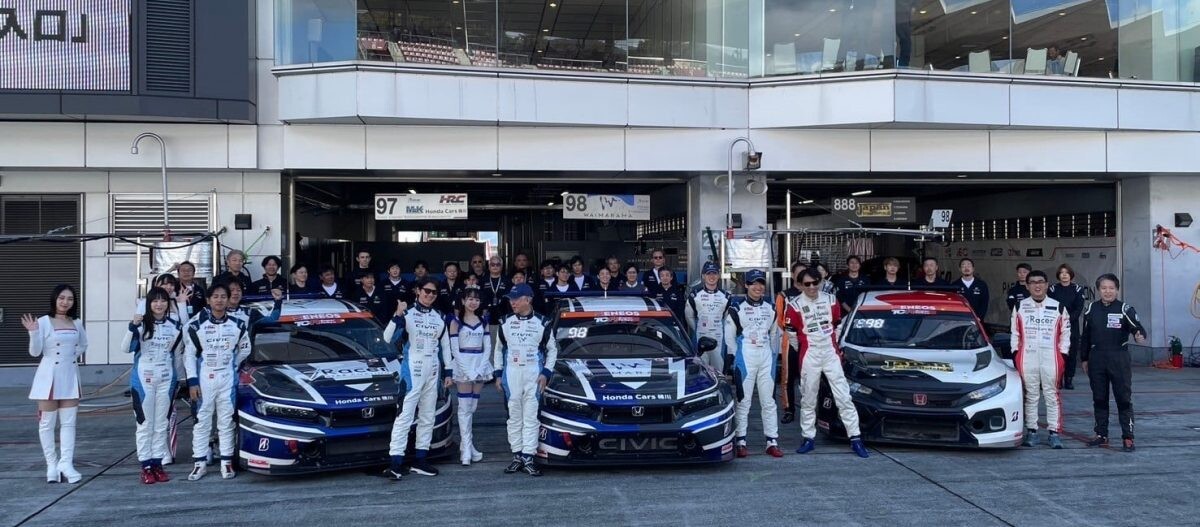 "วี ธนาศิวณัฐ" แชมป์ Honda One Make Race 2024 สร้างชื่อนักแข่งไทย คว้ารองชนะเลิศรายการ ซูเปอร์ ไทคิว สนามสุดท้ายที่ญี่ปุ่น