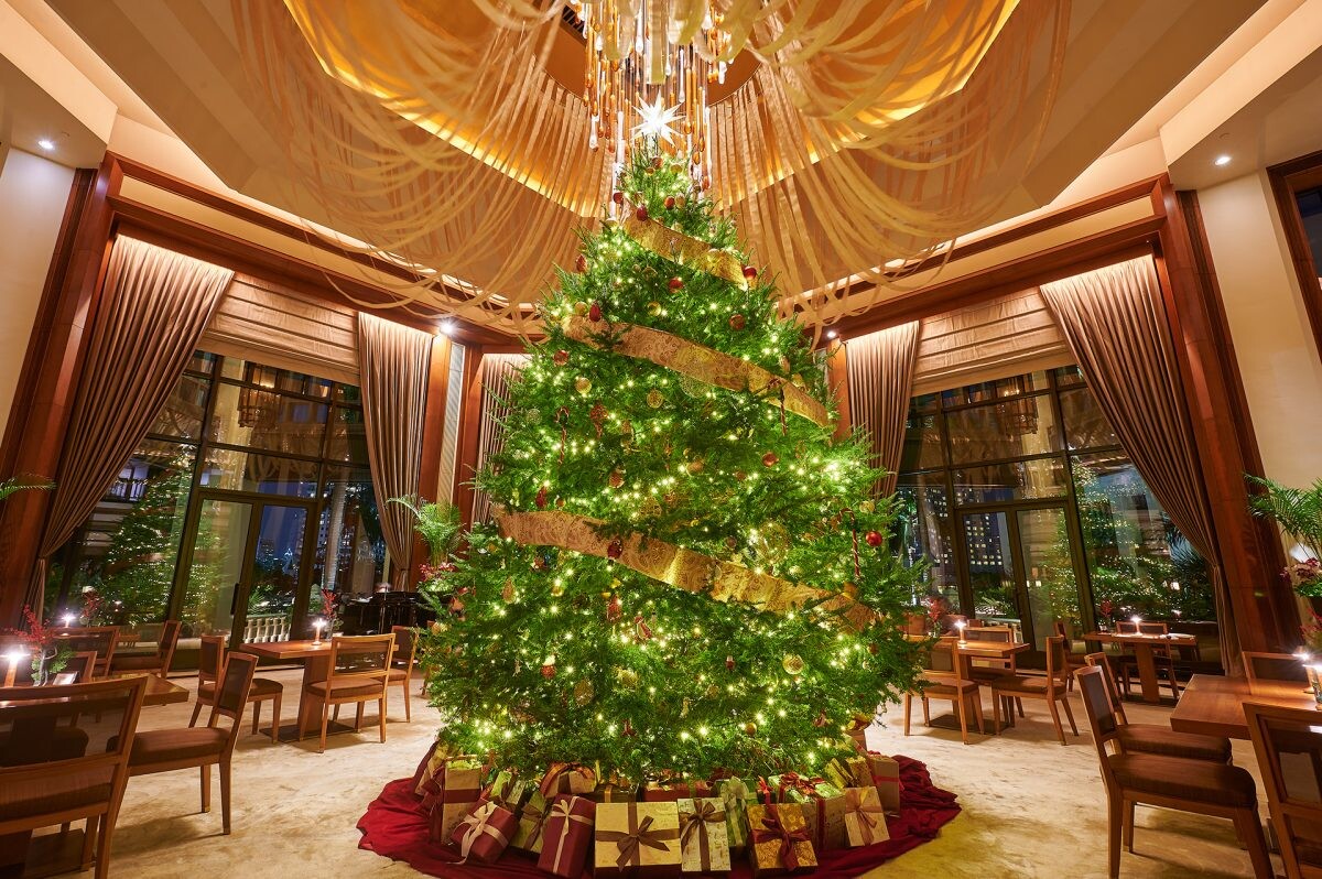 The Peninsula Bangkok Warmly Welcome Guest to an Enchanting Festive Season with Luxury Feasts, Celebrations, and Exclusive Stay Offer