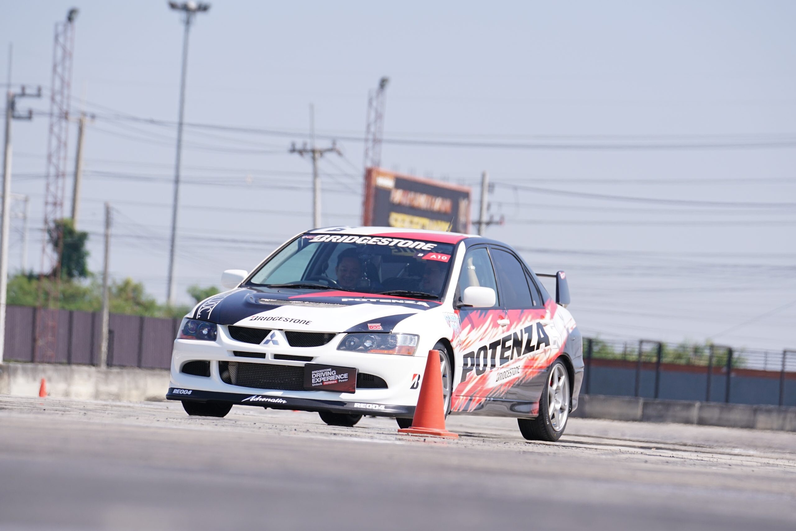 "BRIDGESTONE DRIVING EXPERIENCE 2024: Unlock POTENZA Power" Unlocks Sporty Driving Experience on the Racetrack, Bringing Year-End Excitement to Delight Tire Customers