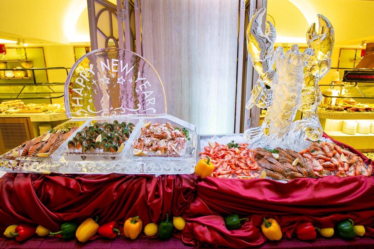 Welcome the Dawn of 2025 with a Grand New Year's Eve Gala Buffet at Ventisi