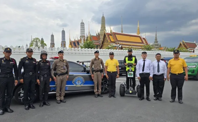 เขตพระนครรุดตรวจสอบไม่พบการขายสติกเกอร์วินจักรยานยนต์เถื่อน