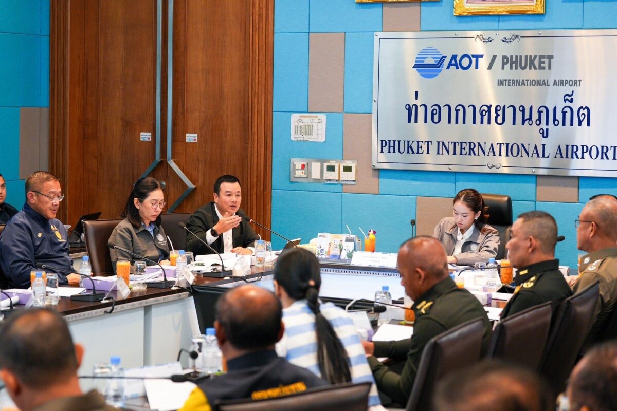 รมว.ท่องเที่ยวและกีฬา ร่วมประชุมแก้ปัญหาครบวงจรที่ภูเก็ต เร่งพัฒนาสู่ Premium Destination พร้อมผุดไอเดีย "โบตแท็กซี่" เชื่อมต่อรอบเกาะ