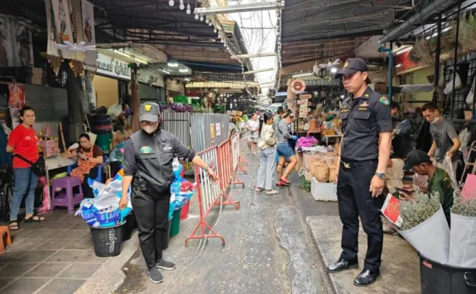 เขตพระนครประสานเจ้าของพื้นที่-ผู้เช่าเร่งหาข้อยุติรื้อย้ายแผงค้าตลาดส่งเสริมการเกษตร