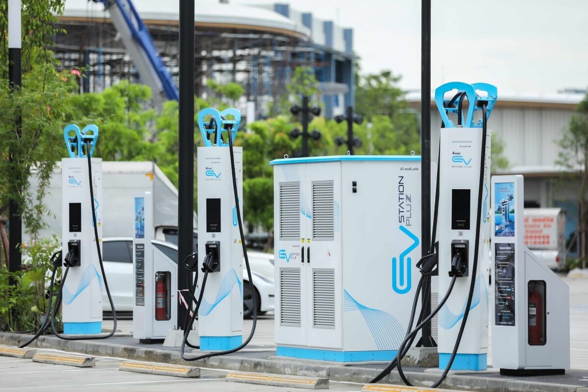 EV Station PluZ เปิดประสบการณ์การชาร์จใหม่! กับแอปใหม่ ใช้ง่าย พร้อมสะสมคะแนน blueplus+ ได้