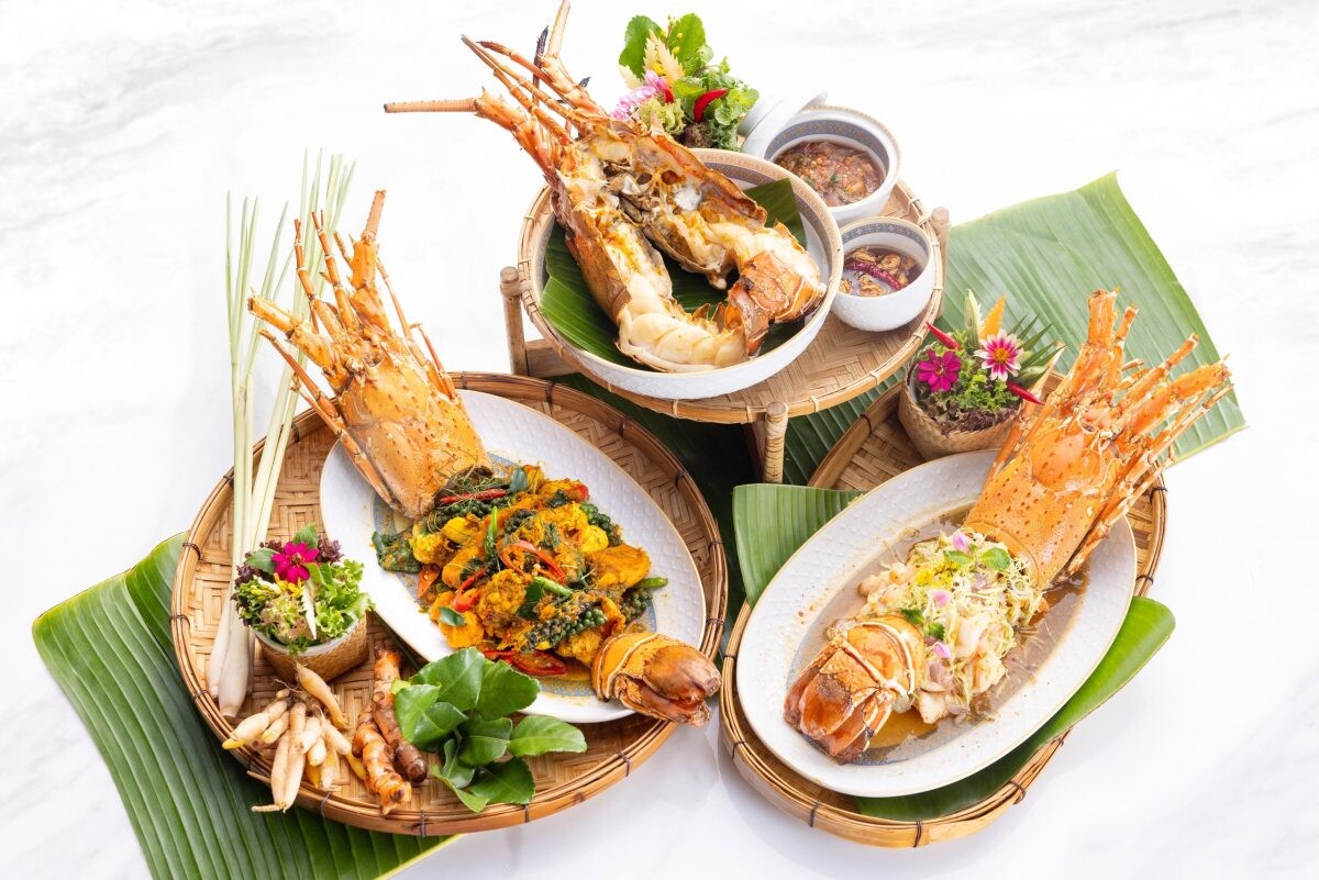 Shangri-La Bangkok's Salathip Thai Restaurant Presents Seasonal Menu "Phuket Lobster"