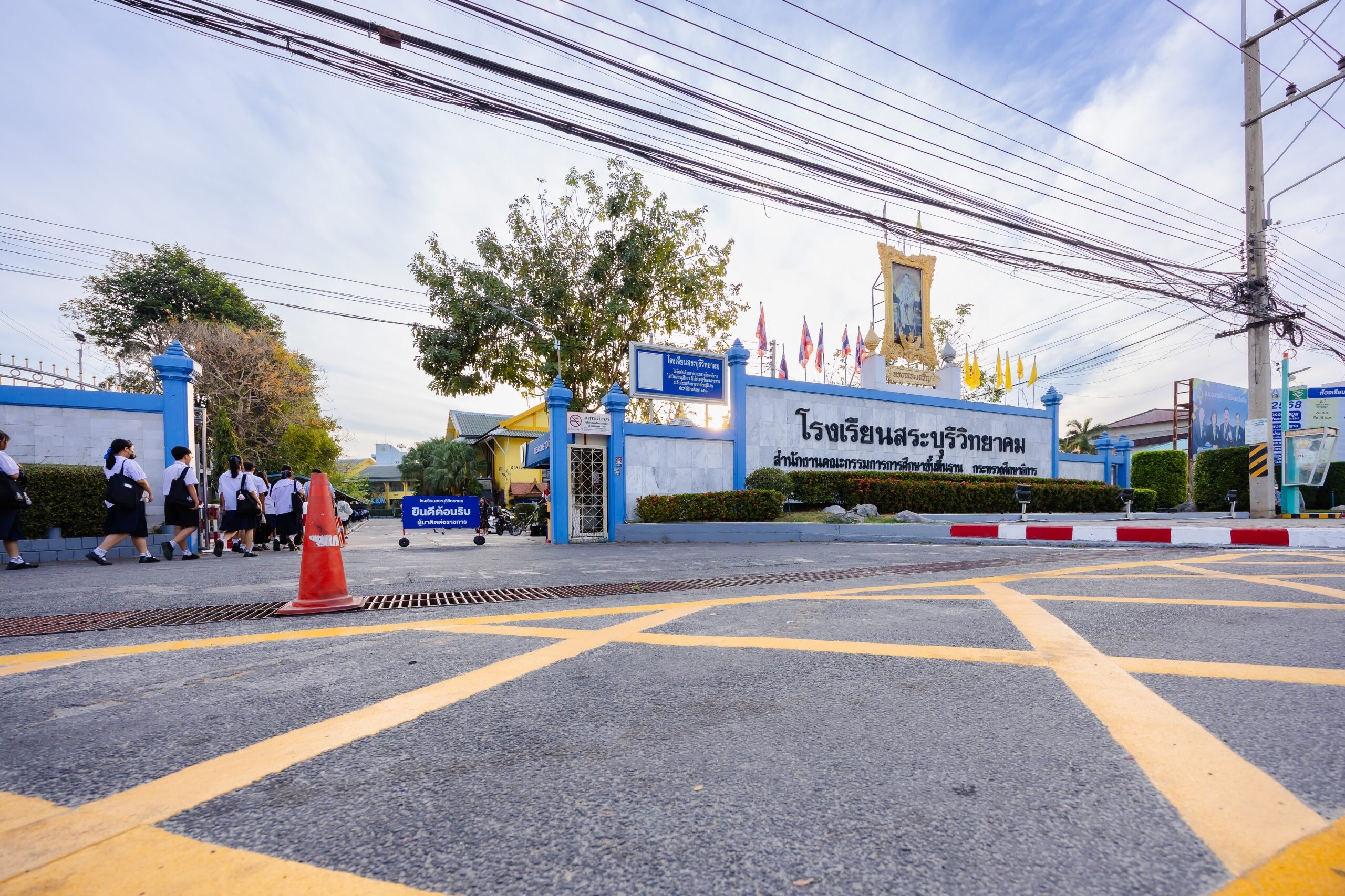 Bridgestone Continually Carries on "Bridgestone Road Safety Program" Year 4, Supporting New Generation to Turn Road Safety "Concepts" into "Actions" and Conducting Road Modifications Handover to Saraburi Witthayakhom School