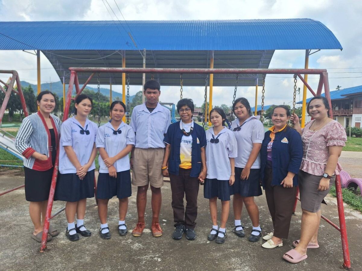 "โรงเรียนคำพ่อสอน": ต้นแบบแห่งความสำเร็จ สร้างเด็กดี ลดพฤติกรรมเสี่ยง ขยายผลจากระดับประถมสู่มัธยม