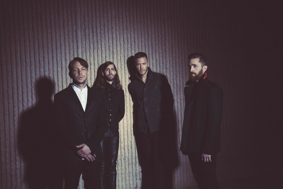 Imagine Dragons ฉลอง 10 ปีอัลบั้มในตำนานด้วย Reflections (from the Vault of Smoke + Mirrors) รวมเดโม่ 14 เพลงที่ไม่เคยได้ยินมาก่อน พร้อมเพลงใหม่ "Strange Ways"